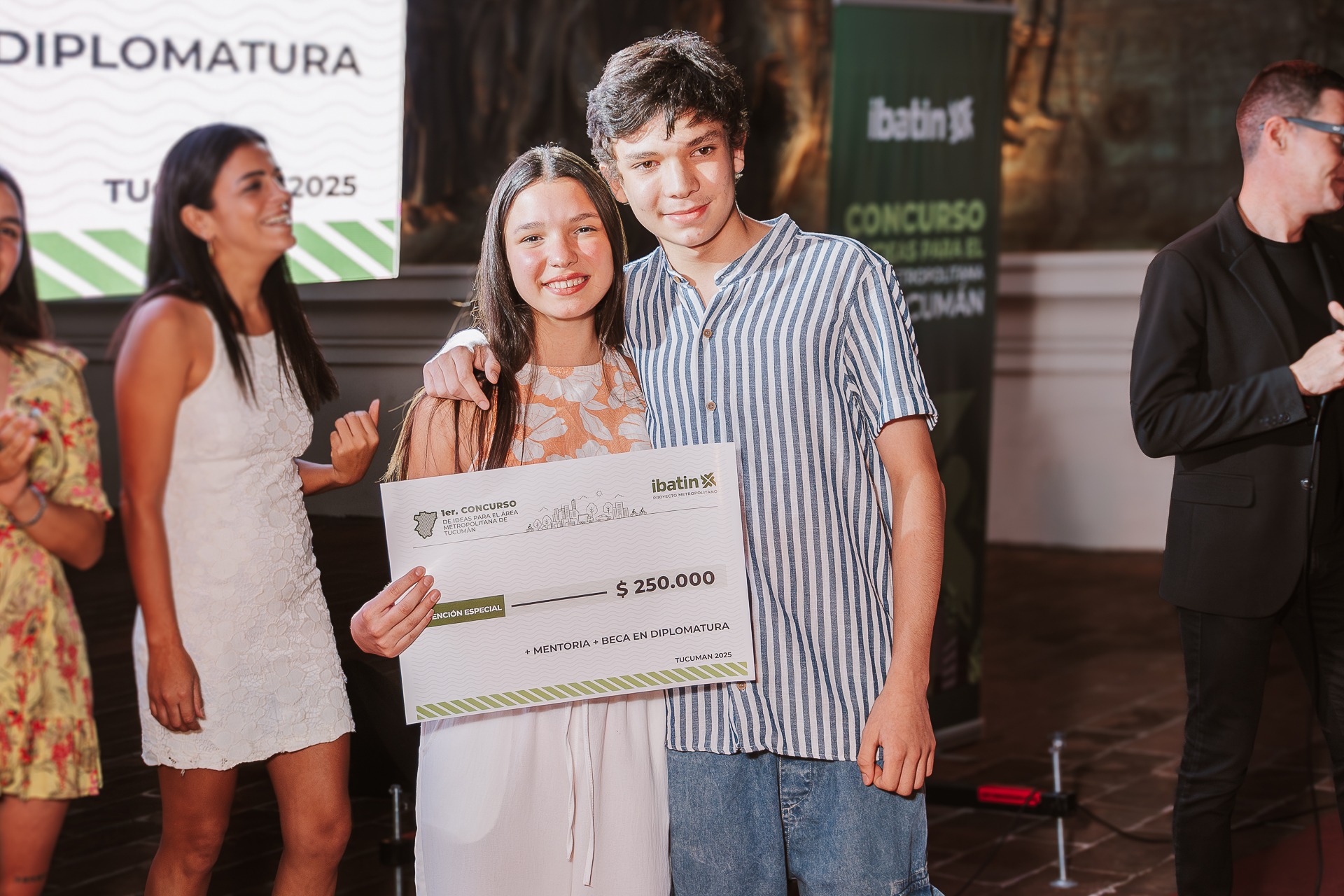 Premio Revelación - Bianca y Bautista Manfredi